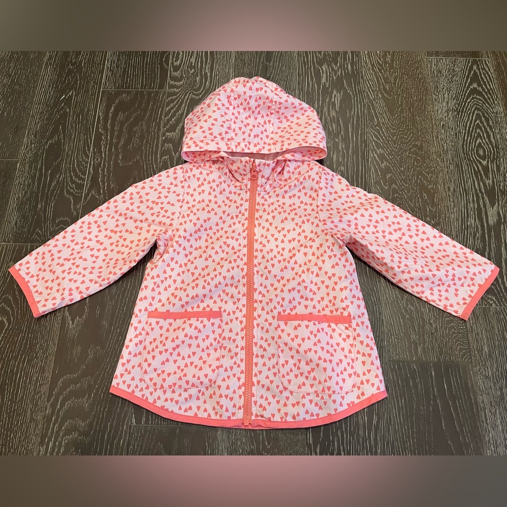 Carter’s toddler raincoat size 2T. Barely worn, in great condition